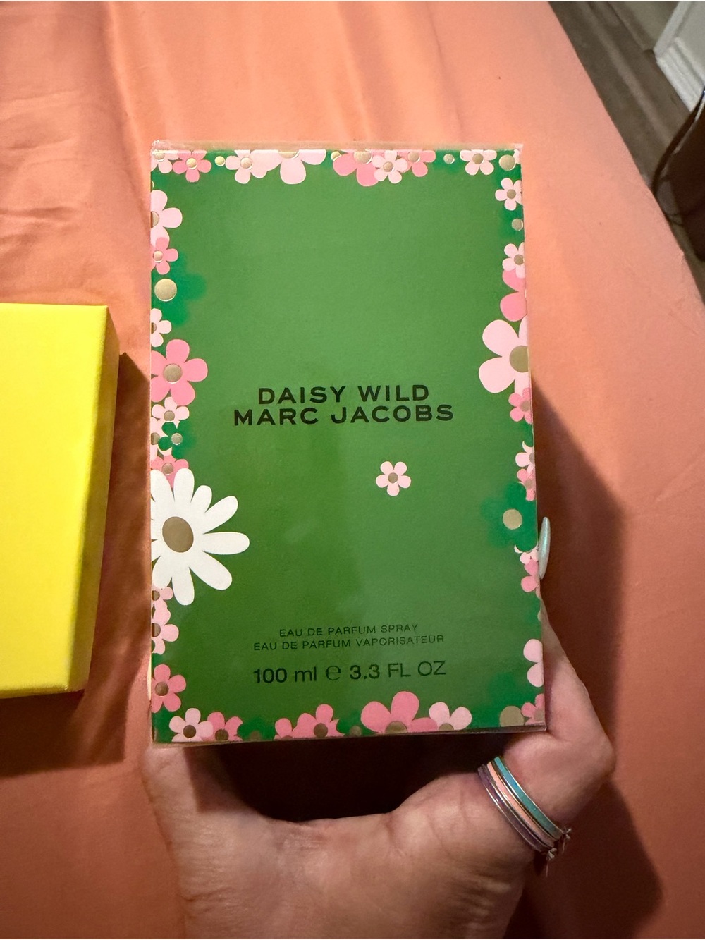 Marc Jacobs Daisy Wild Green Floral Box with Pink and White Accents